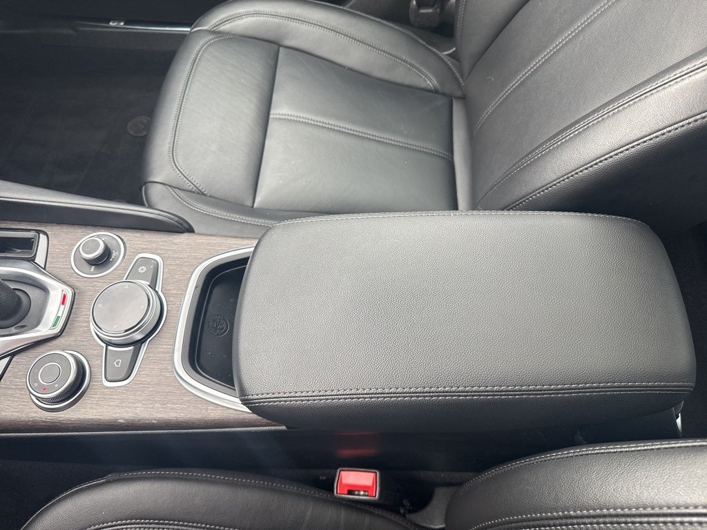 2021 Alfa Romeo Giulia Ti