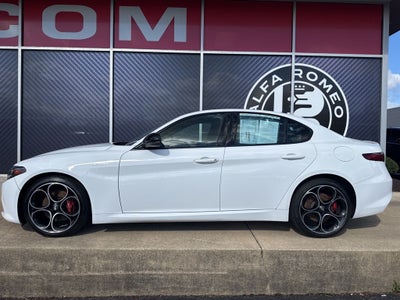 2023 Alfa Romeo Giulia Veloce