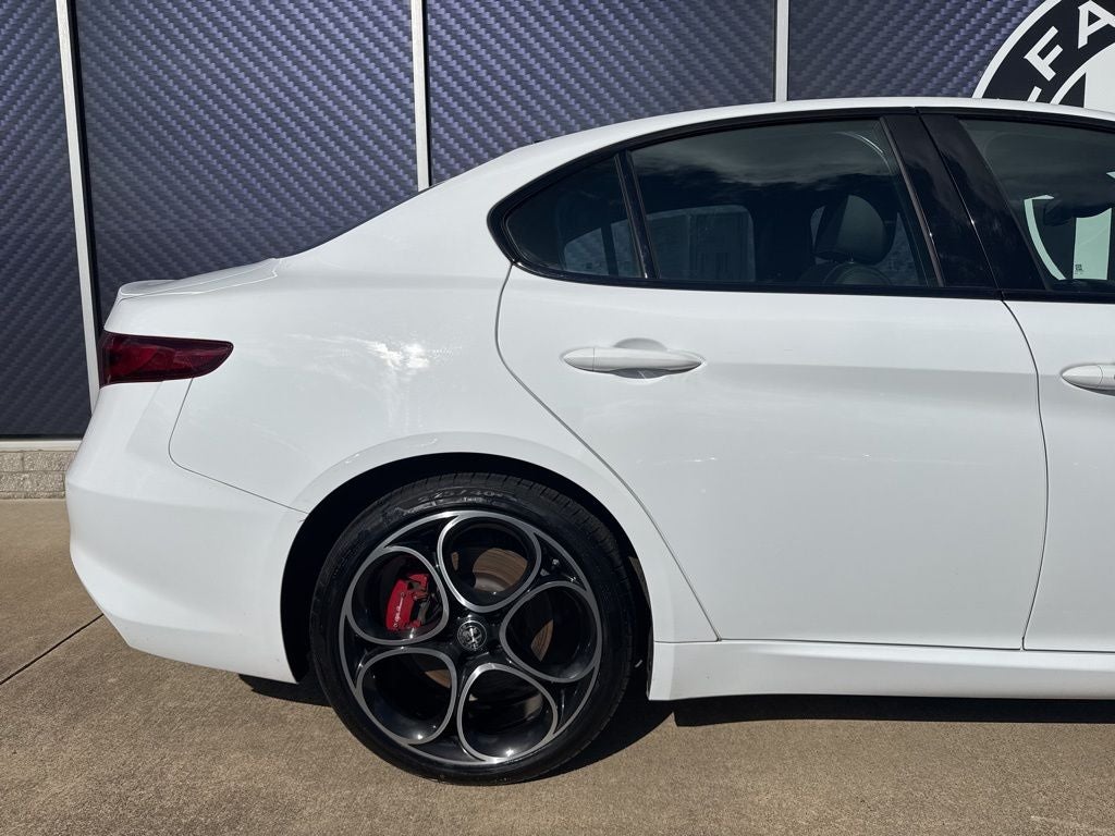 2023 Alfa Romeo Giulia Veloce