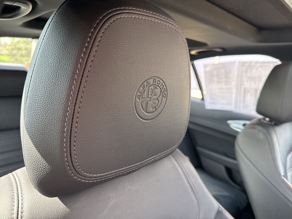 2023 Alfa Romeo Giulia Veloce