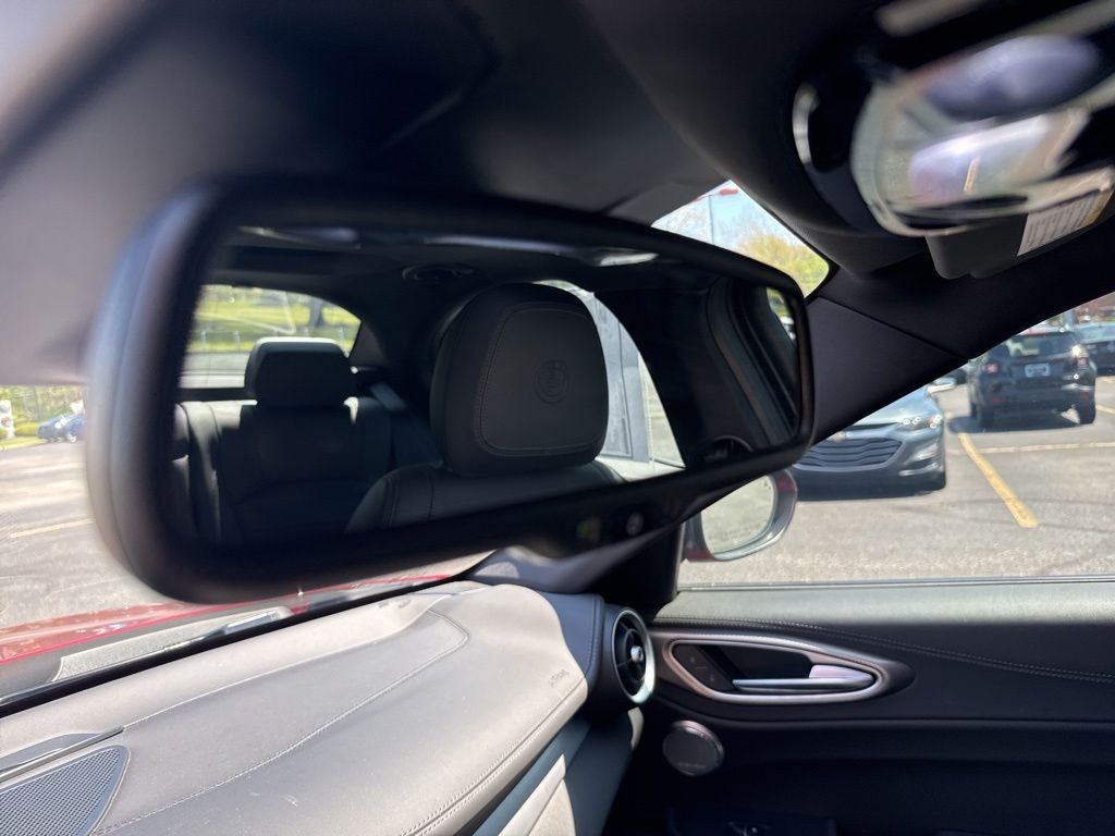 2023 Alfa Romeo Giulia Veloce