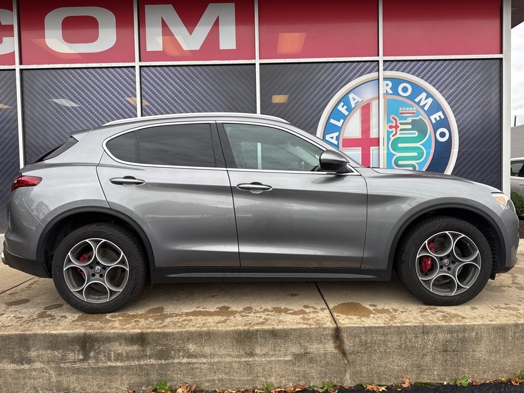 2018 Alfa Romeo Stelvio Ti