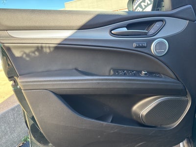 2019 Alfa Romeo Stelvio Sport
