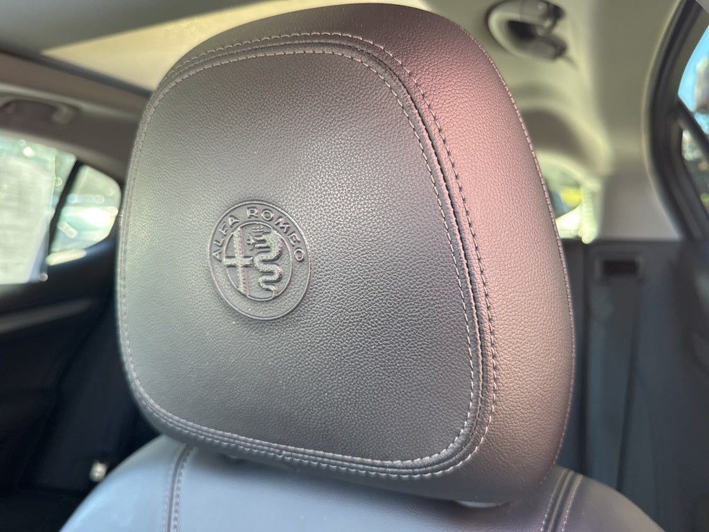 2019 Alfa Romeo Stelvio Sport