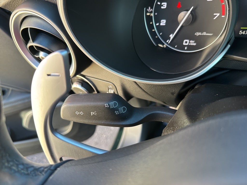 2019 Alfa Romeo Stelvio Sport