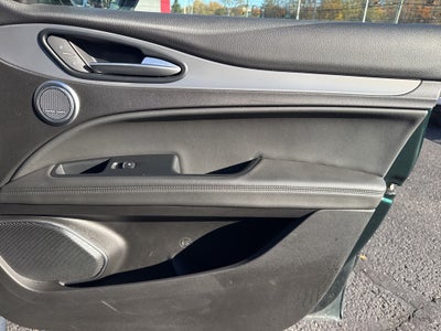 2019 Alfa Romeo Stelvio Sport