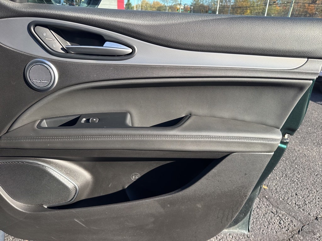 2019 Alfa Romeo Stelvio Sport