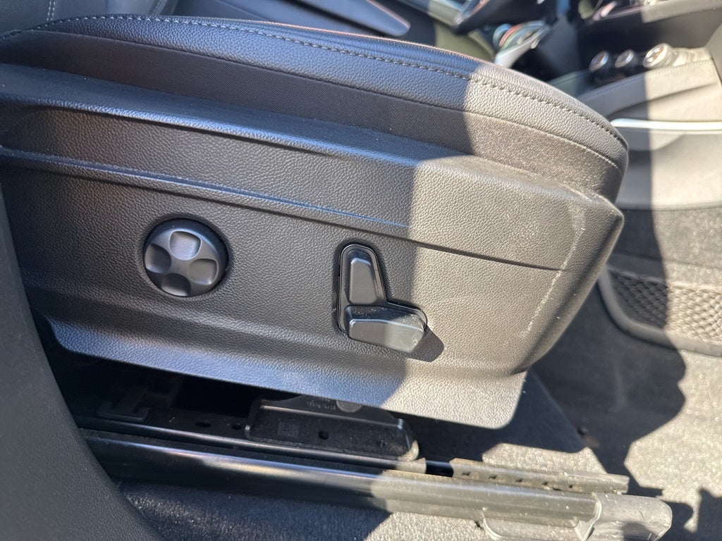 2019 Alfa Romeo Stelvio Sport