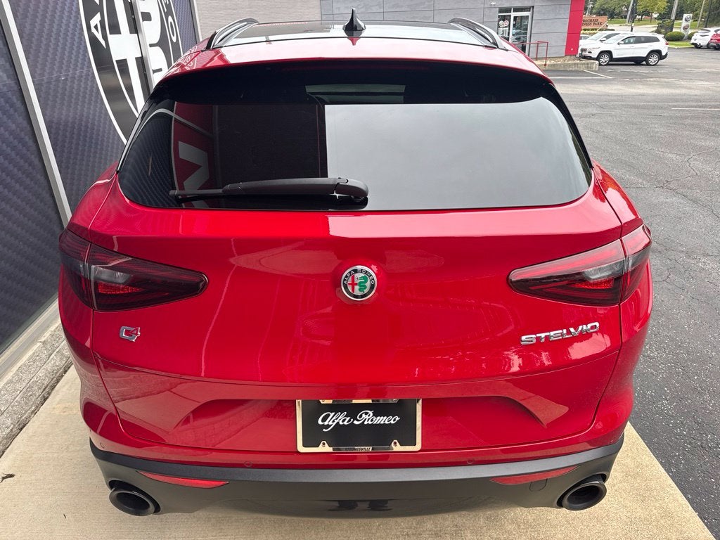 2023 Alfa Romeo Stelvio Sprint
