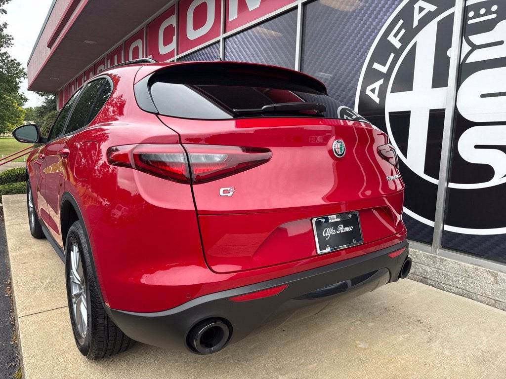 2023 Alfa Romeo Stelvio Sprint