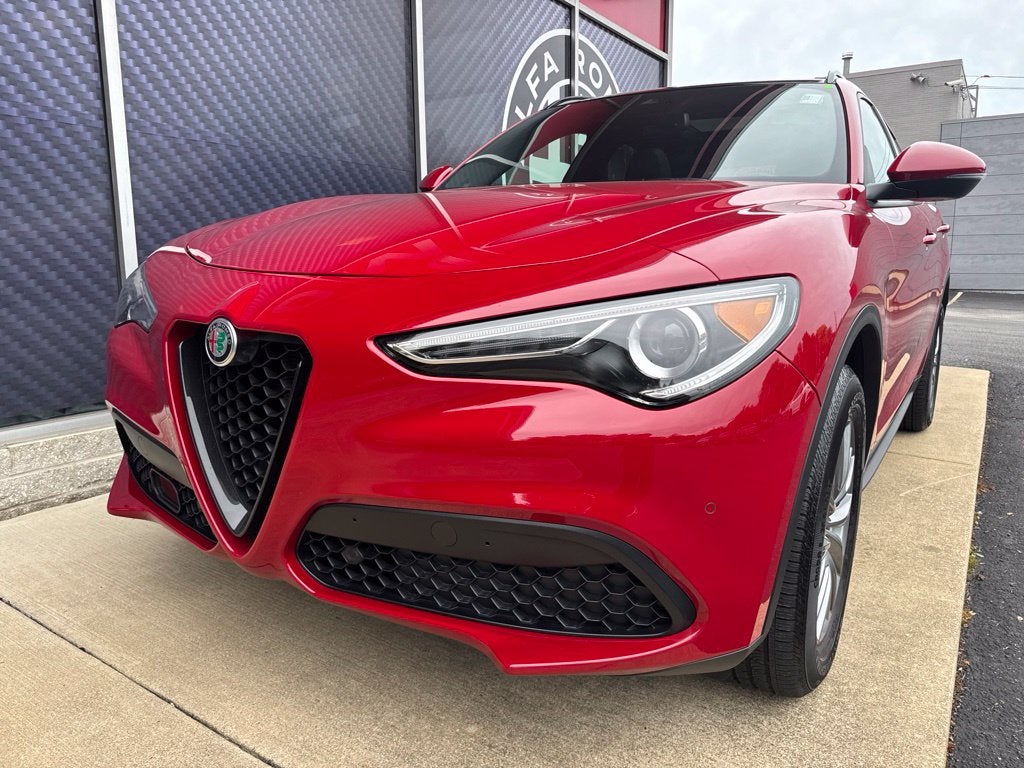 2023 Alfa Romeo Stelvio Sprint