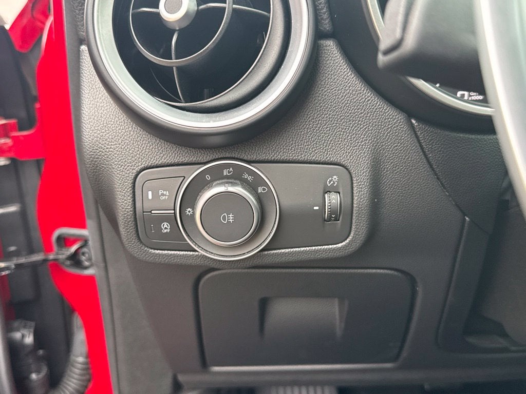 2023 Alfa Romeo Stelvio Sprint