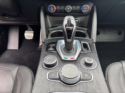 2023 Alfa Romeo Stelvio Sprint