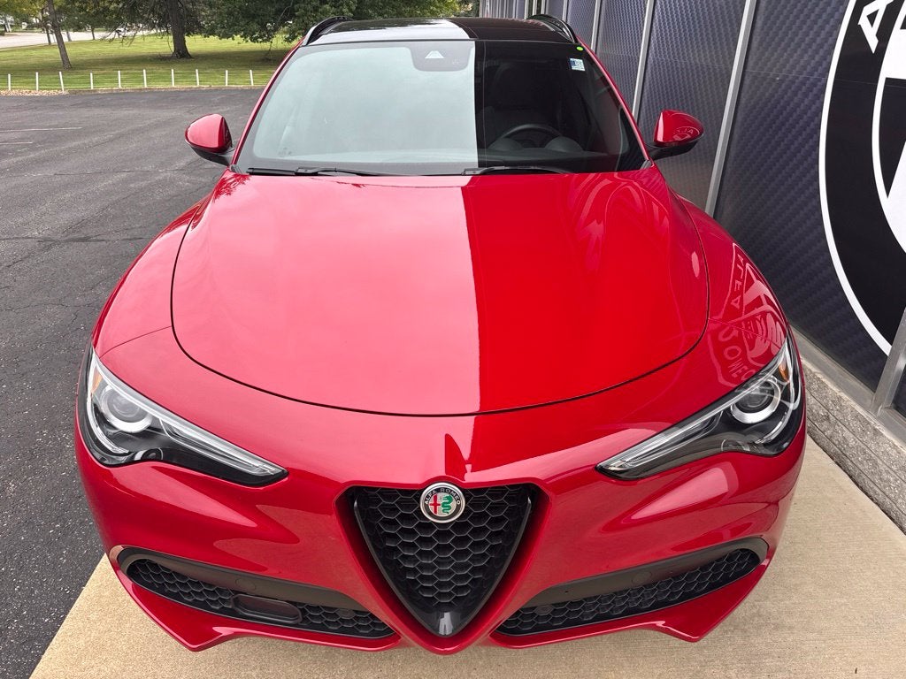 2023 Alfa Romeo Stelvio Sprint
