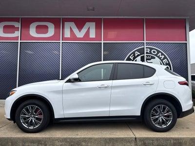 2023 Alfa Romeo Stelvio Sprint