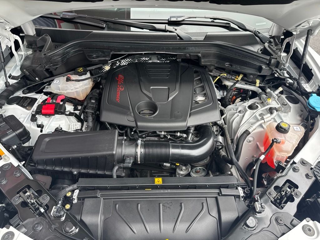2023 Alfa Romeo Stelvio Sprint