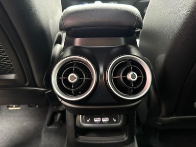 2023 Alfa Romeo Stelvio Sprint