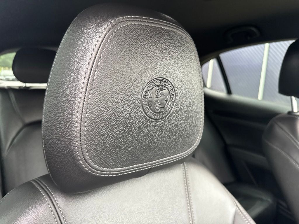 2023 Alfa Romeo Stelvio Sprint