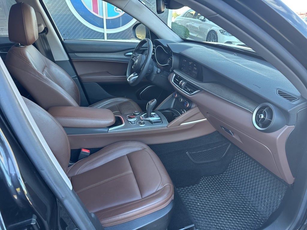 2020 Alfa Romeo Stelvio Ti