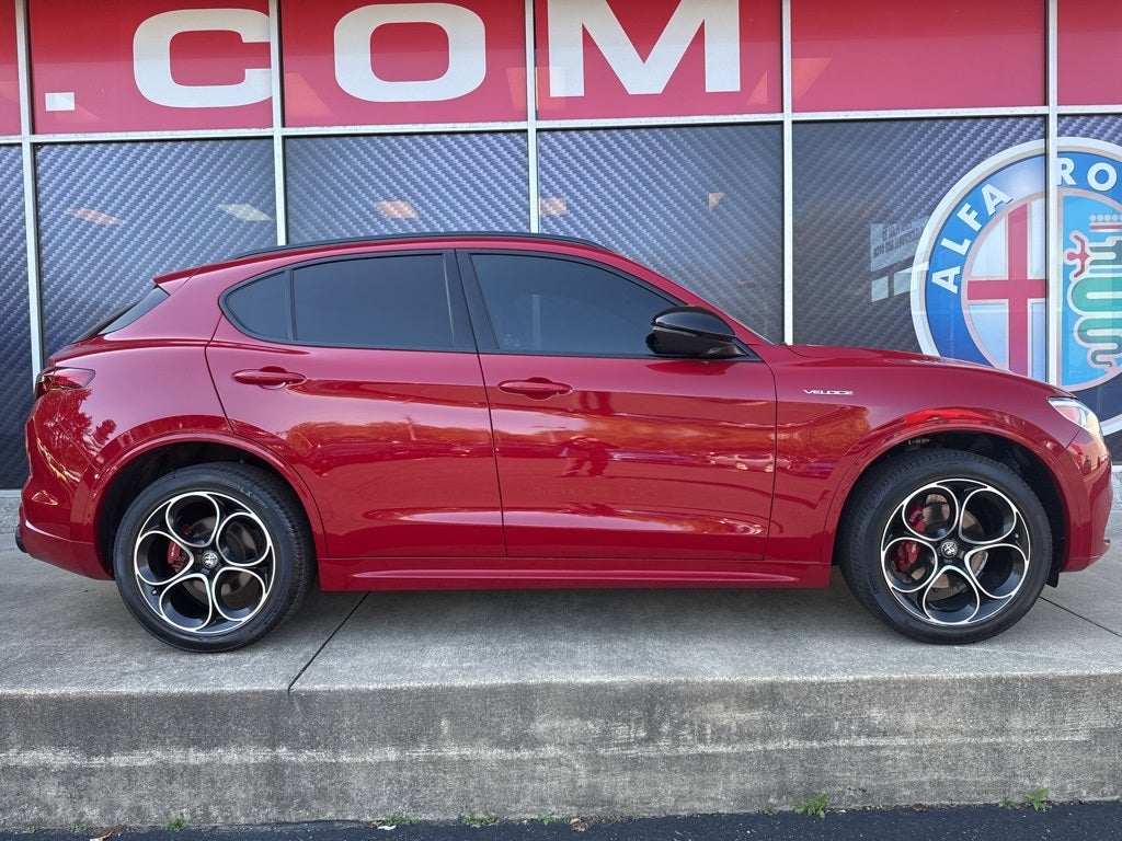 2022 Alfa Romeo Stelvio Veloce