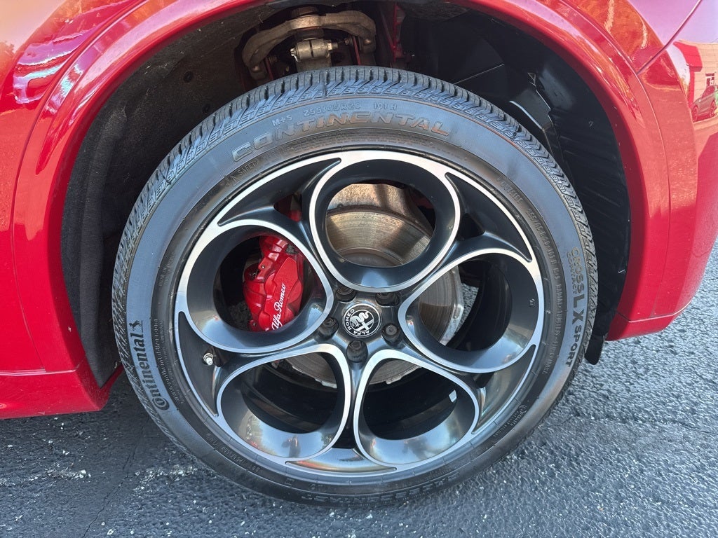 2022 Alfa Romeo Stelvio Veloce