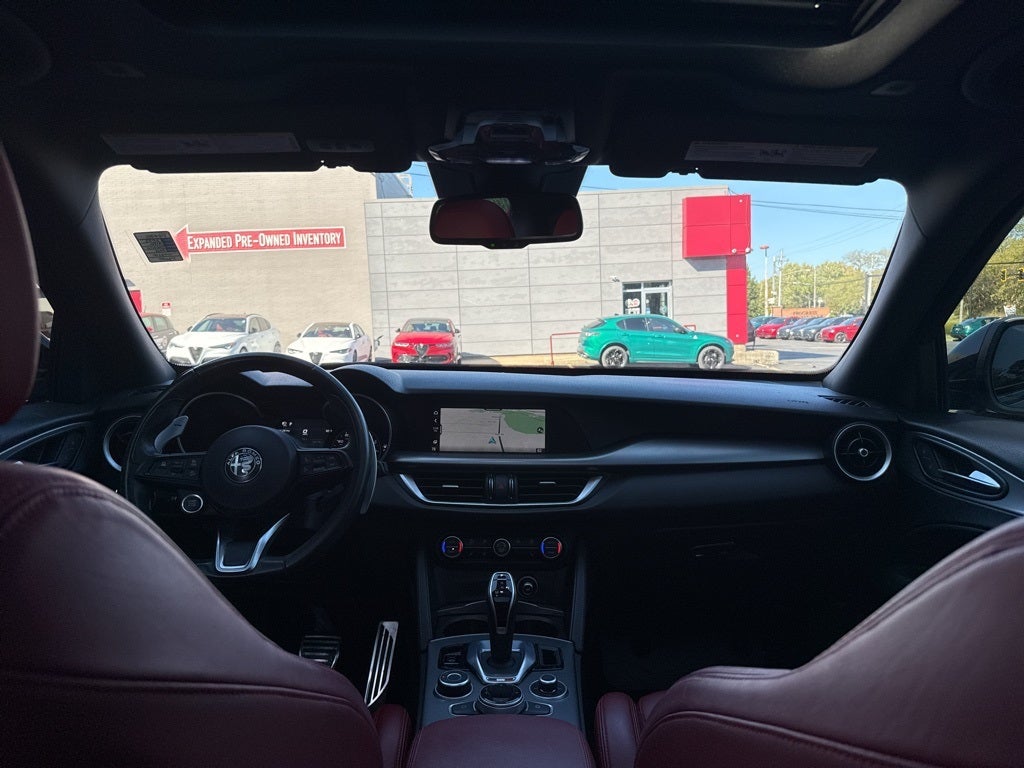 2022 Alfa Romeo Stelvio Veloce