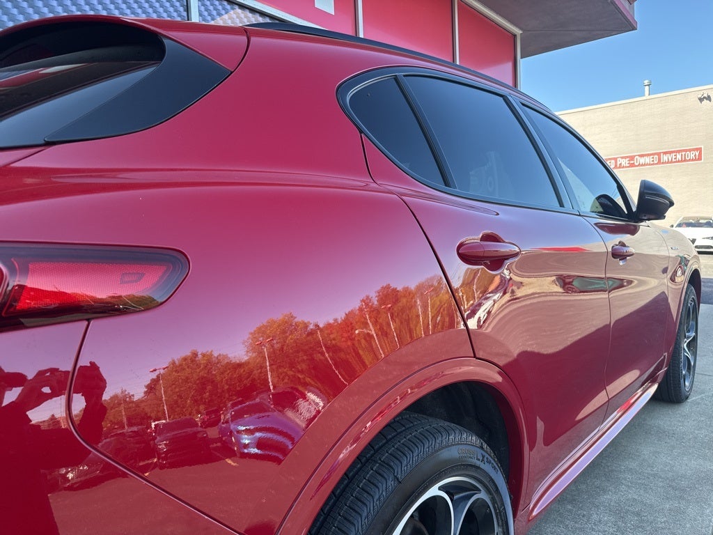 2022 Alfa Romeo Stelvio Veloce