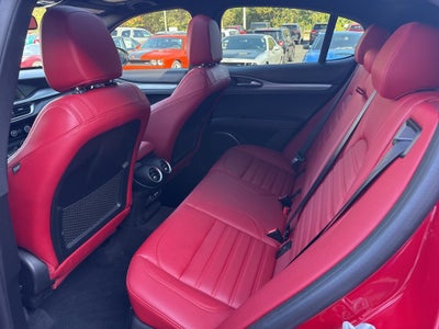 2022 Alfa Romeo Stelvio Veloce