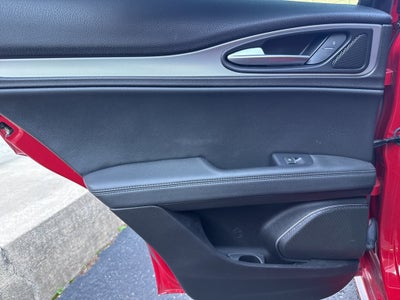 2022 Alfa Romeo Stelvio Veloce