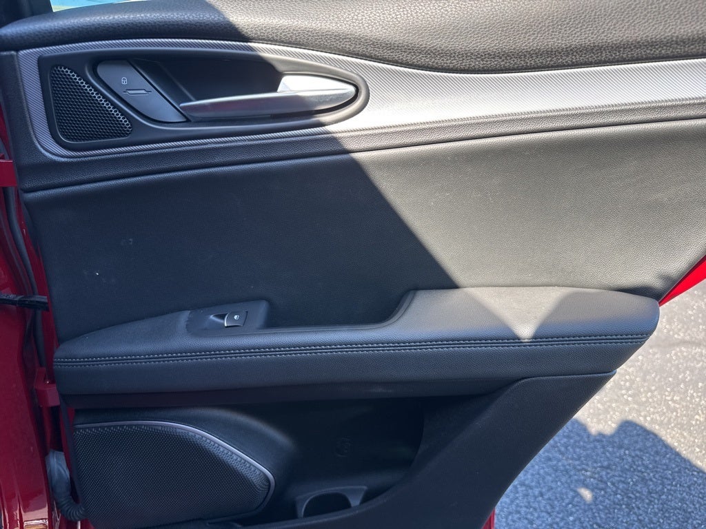 2022 Alfa Romeo Stelvio Veloce