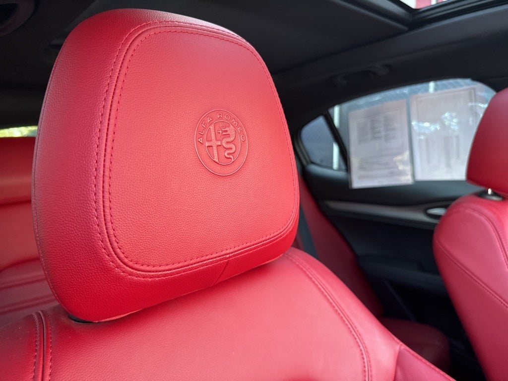 2022 Alfa Romeo Stelvio Veloce