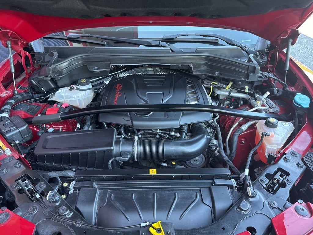 2022 Alfa Romeo Stelvio Veloce