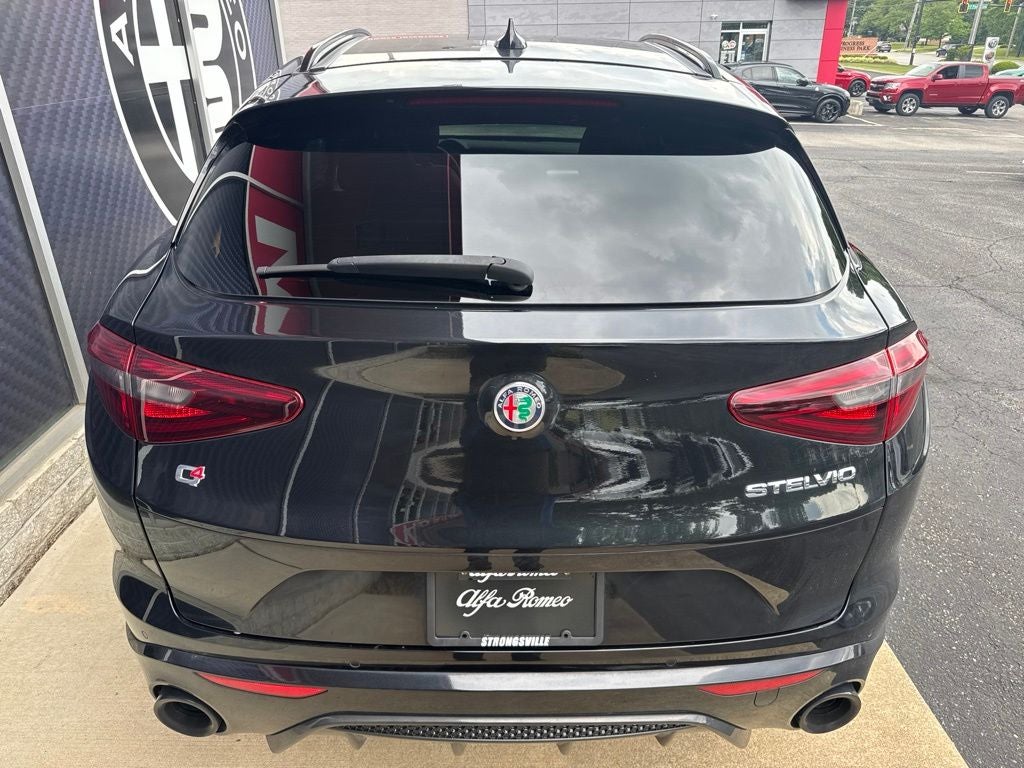 2023 Alfa Romeo Stelvio Veloce