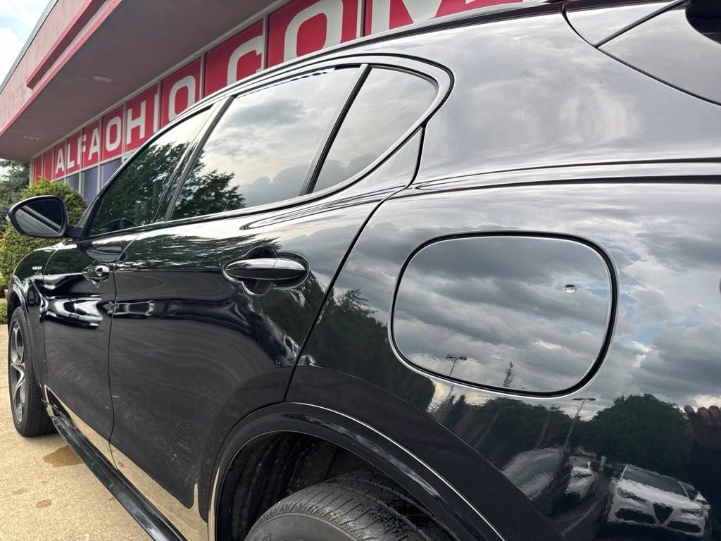 2023 Alfa Romeo Stelvio Veloce