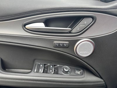 2023 Alfa Romeo Stelvio Veloce