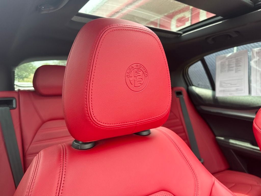 2023 Alfa Romeo Stelvio Veloce