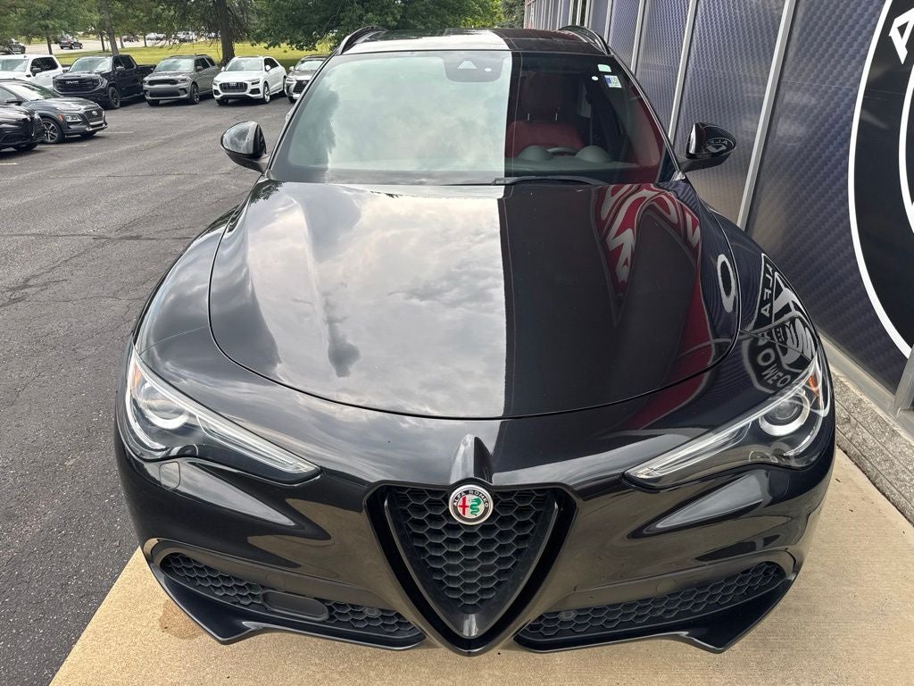 2023 Alfa Romeo Stelvio Veloce