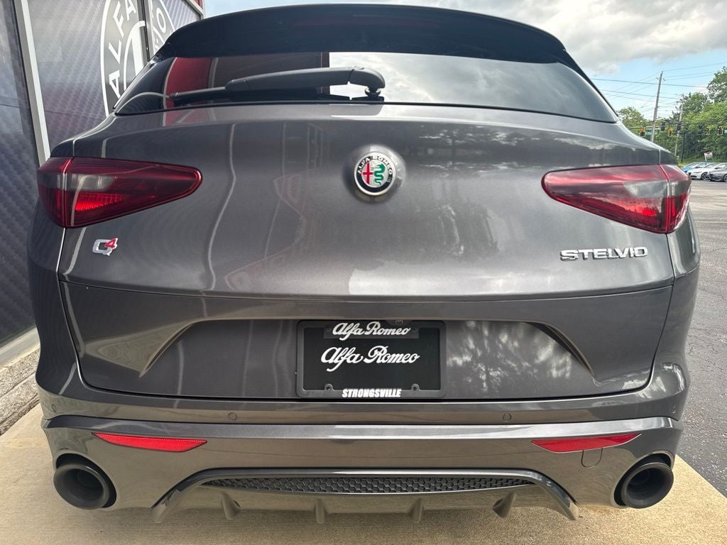 2023 Alfa Romeo Stelvio Veloce