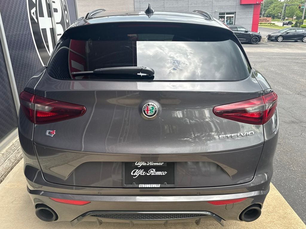 2023 Alfa Romeo Stelvio Veloce