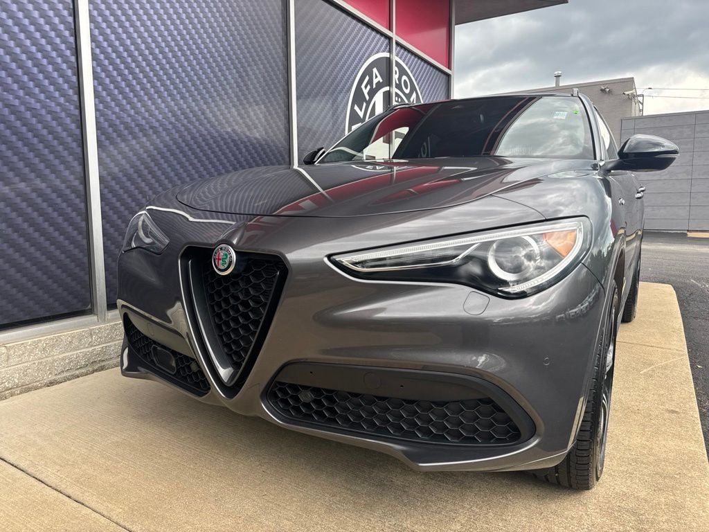 2023 Alfa Romeo Stelvio Veloce