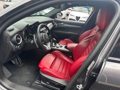 2023 Alfa Romeo Stelvio Veloce