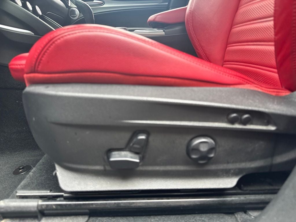 2023 Alfa Romeo Stelvio Veloce