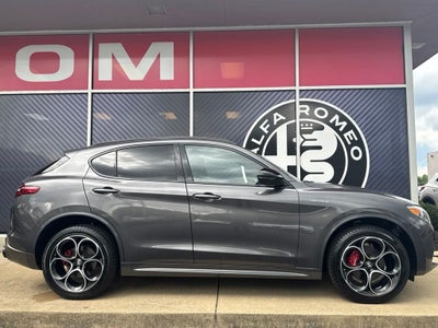2023 Alfa Romeo Stelvio Veloce