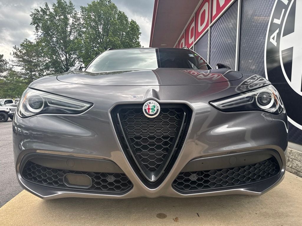 2023 Alfa Romeo Stelvio Veloce