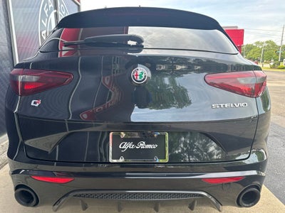 2022 Alfa Romeo Stelvio Veloce