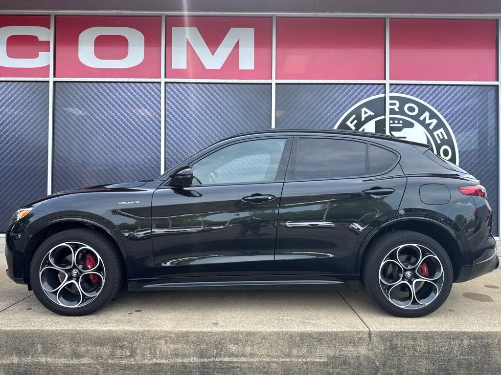 2022 Alfa Romeo Stelvio Veloce