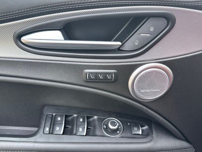 2022 Alfa Romeo Stelvio Veloce