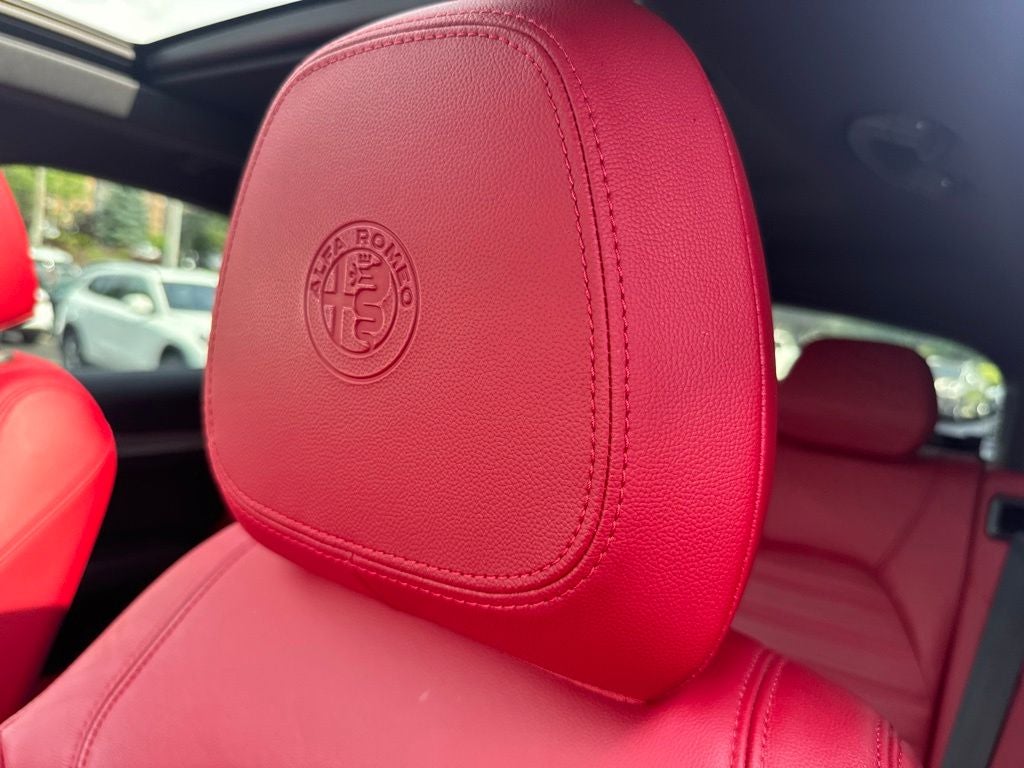 2022 Alfa Romeo Stelvio Veloce