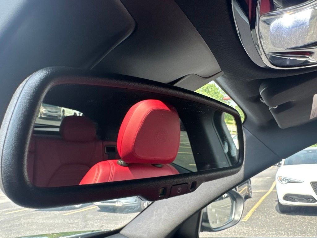 2022 Alfa Romeo Stelvio Veloce