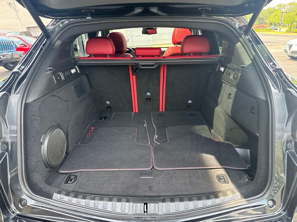 2022 Alfa Romeo Stelvio Veloce